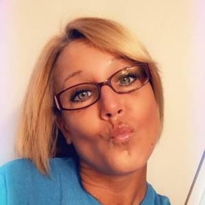 Meet your Posher, Angie
